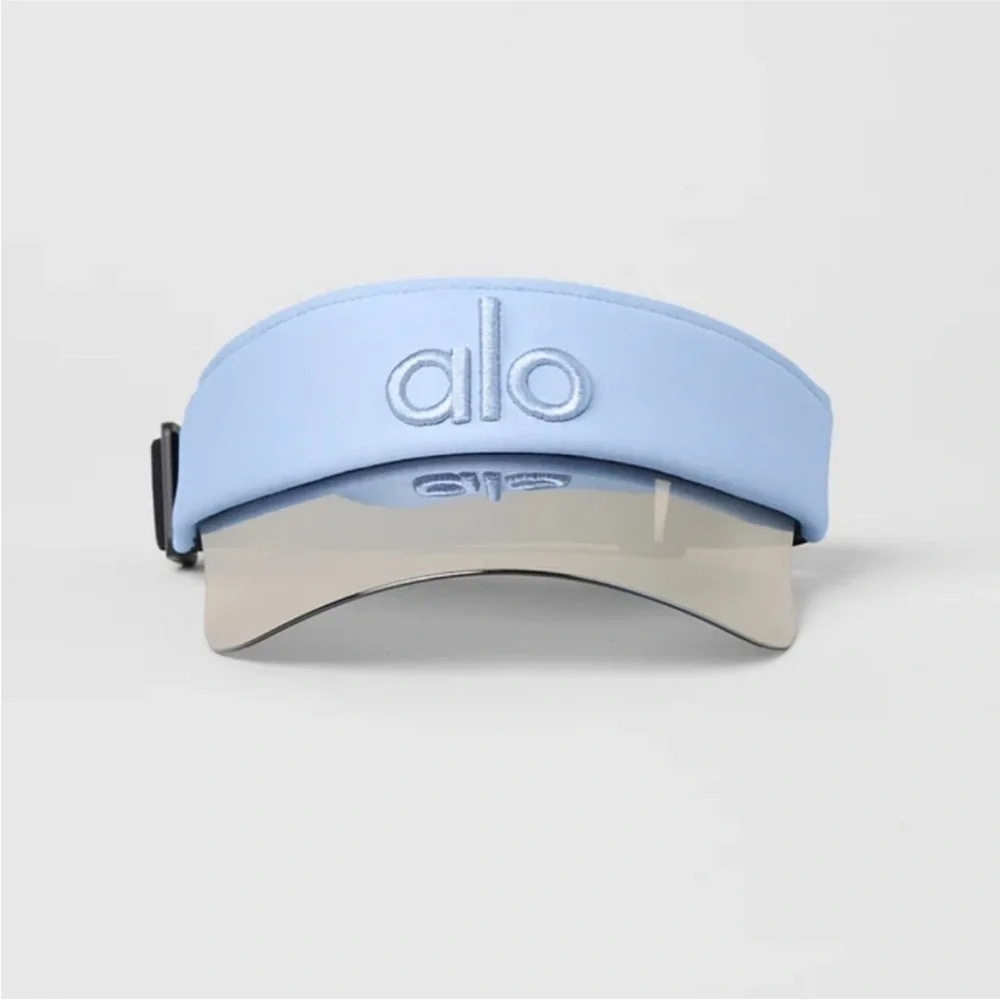 NWT ALO YOGA® Airlift Solar Visor -‎ Seashell Blue One Size